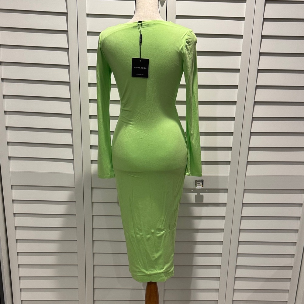 JLUXLABEL Vibrant Green Long Sleeve front twist Dress, runs small, stretchy. - Picture 4 of 9